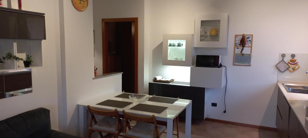 Piccolo E Confortevole Tra Trento E Riva Del Garda Villa Lagarina Exterior photo