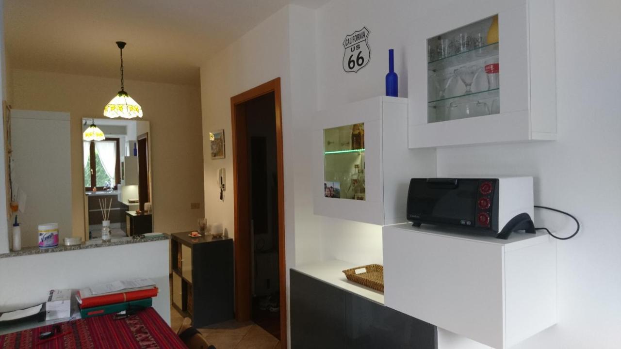 Piccolo E Confortevole Tra Trento E Riva Del Garda Villa Lagarina Exterior photo